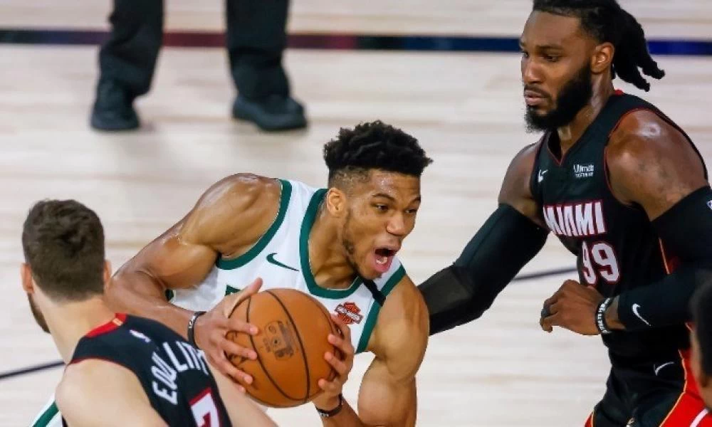 Χτύπησε και πάλι ο Γιάννης Αντεντοκούνμπο